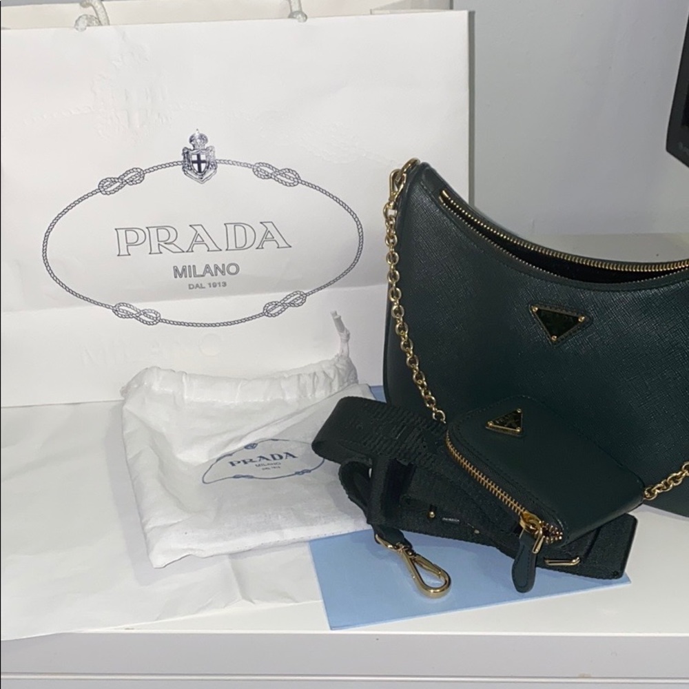 Prada Re-Edition 2005 Saffiano leather bag - Picture 4 of 12